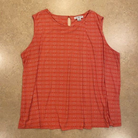 Liz Claiborne Tops - ☀️Liz Claiborne Sleeveless Top